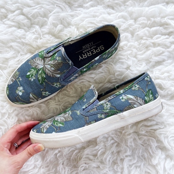 mens floral slip on shoes